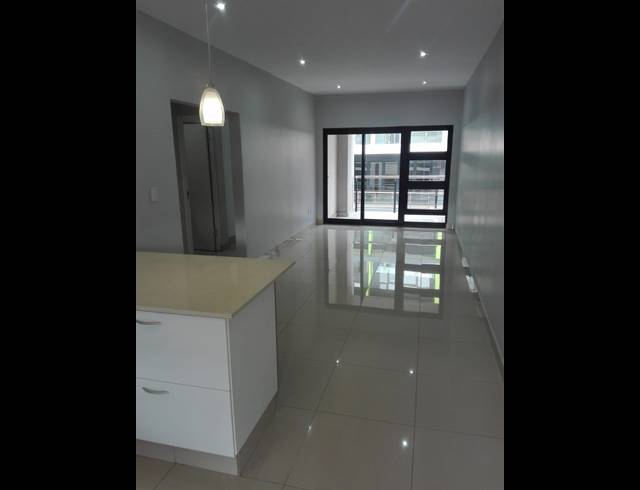 2 BEDROOM APARTMENT FOR SALE IN UMHLANGA RIDGE